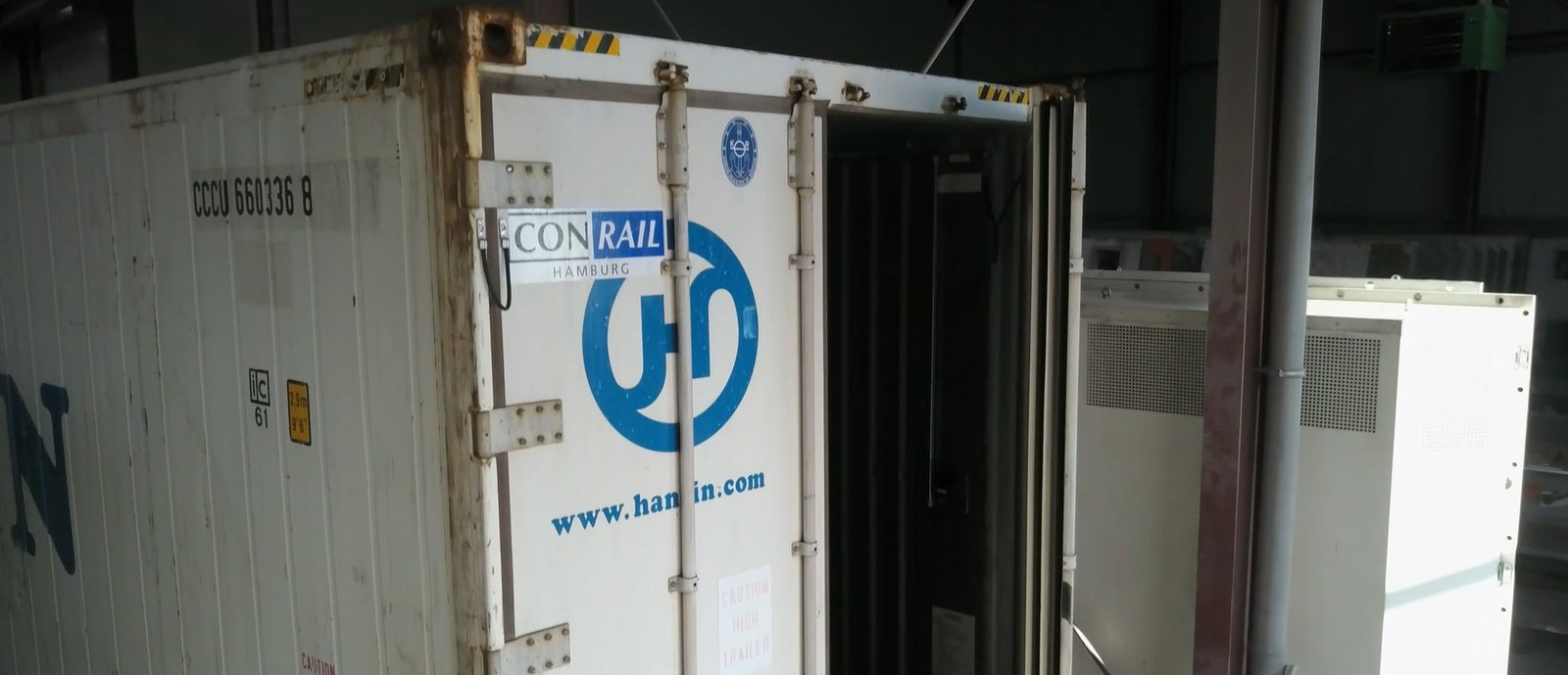 Refrigerated Containers for Rent: Securing Food Safety in Temporary Storage